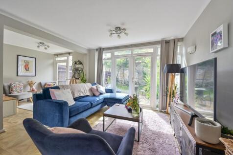 Rayners Road, Putney, London, SW15