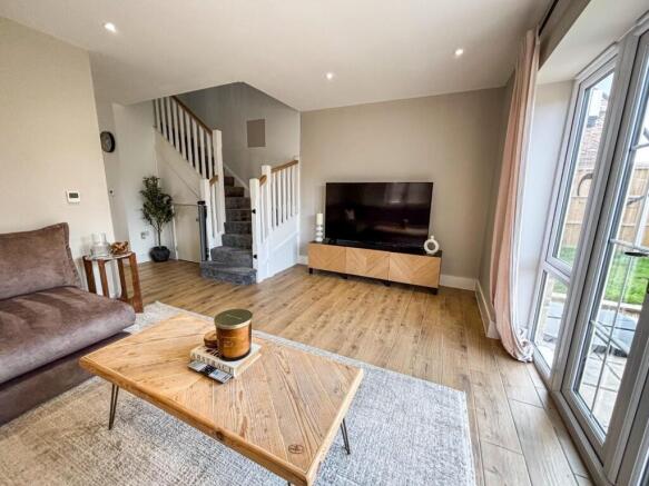 tlc_3fd255a1-089a-43d5-9b8c-a9f70f9b5350_8b9917d.j