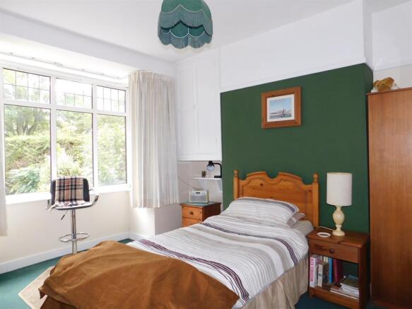 Bedrooom 2 