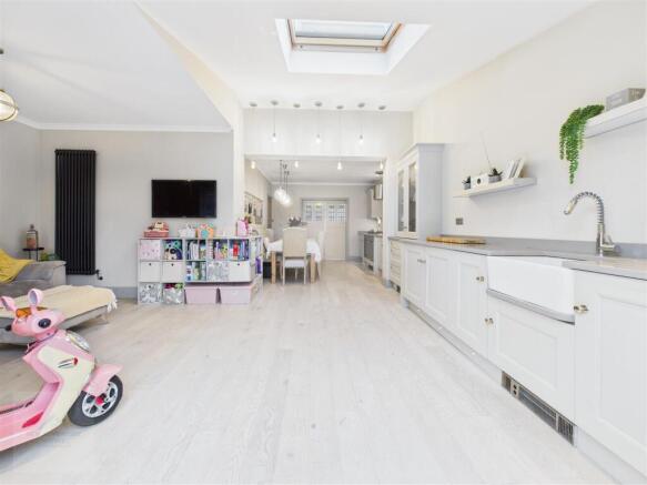 Kitchen / Family