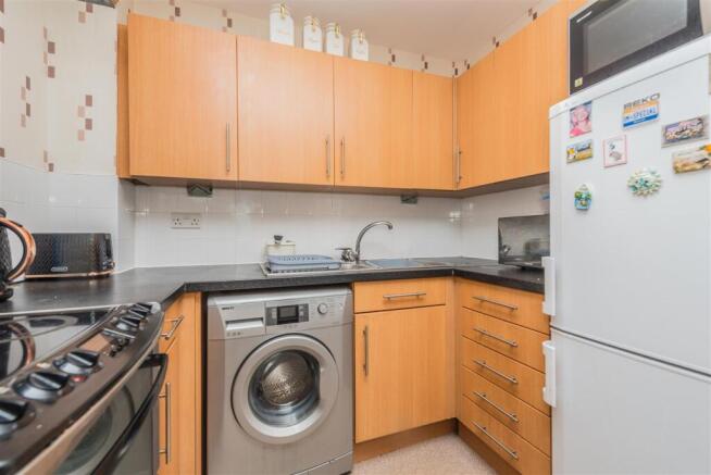 Fitted Kitchen: