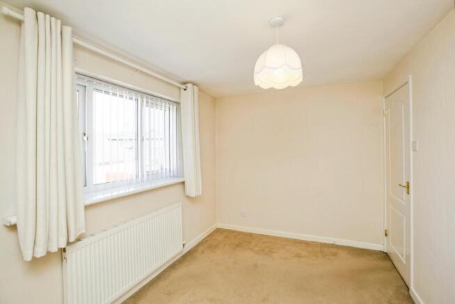 2 bed Town House for sale Image 5