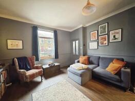 9, Neville Street, Marsh, Cleckheaton BD19 5BX