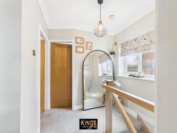 3 bed Semi-Detached for sale Image 11