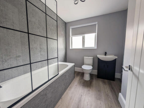2 bed Terraced for sale Image 6