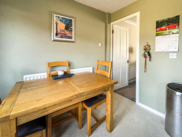 Whitebeam Road, Hedge End, Southampton photo 4