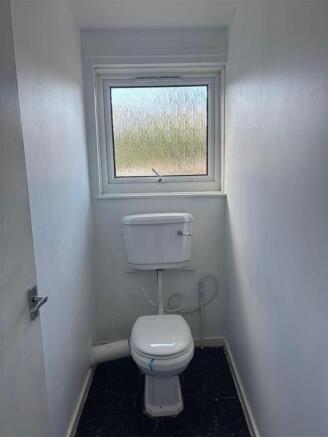 Toilet.jpg