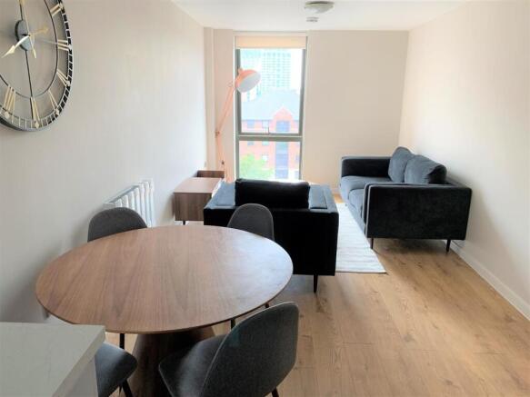 living room 1.jpg