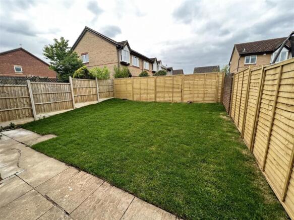 12 - House for Sale, Warmley.JPG