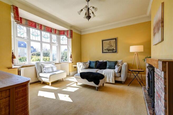 Sitting room.jpg