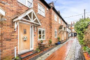 5, St Marys Court, Market Place, Henley-on-thames RG9 2FA