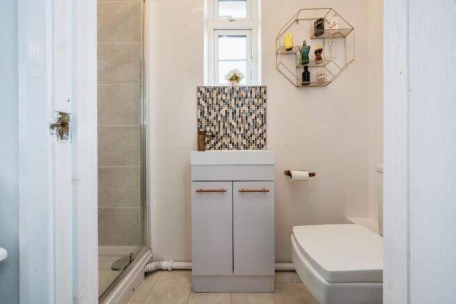 En-suite One