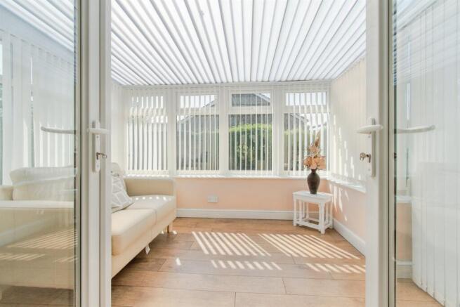 2 bed Detached Bungalow for sale Image 8