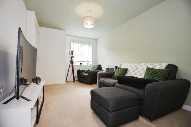 Campbell Walk, Coventry, CV3 photo 4