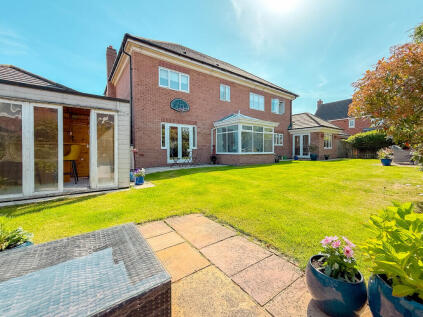 Brantingham Drive, Ingleby Barwick