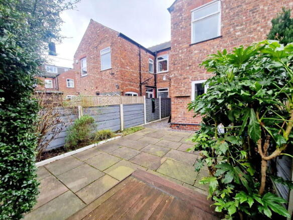 Abbey Road, Sale, M33 6HT photo 4