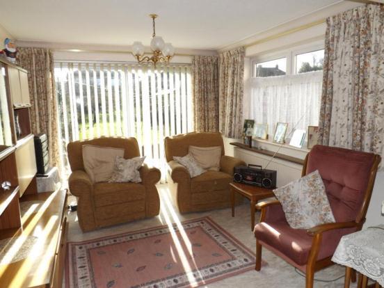 Lounge 2