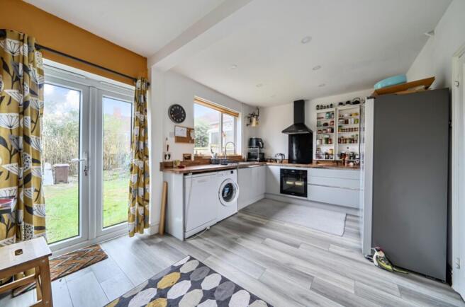 1426102-8-69aedabfdca21