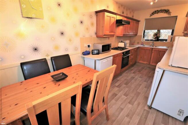 BREAKFAST KITCHEN