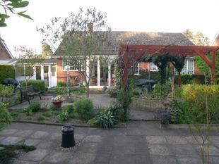 Photo 10