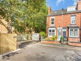 44, Chandos Place, Gledhow, Leeds LS8 1QS
