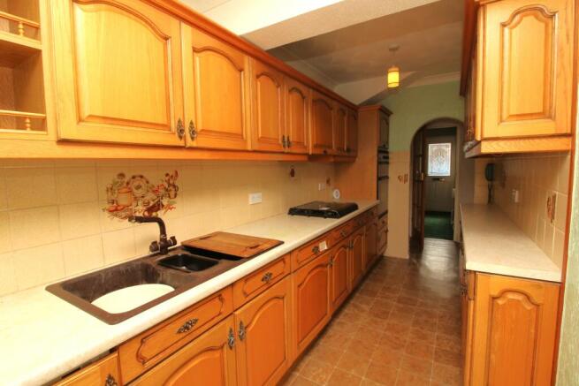 Kitchen4.JPG
