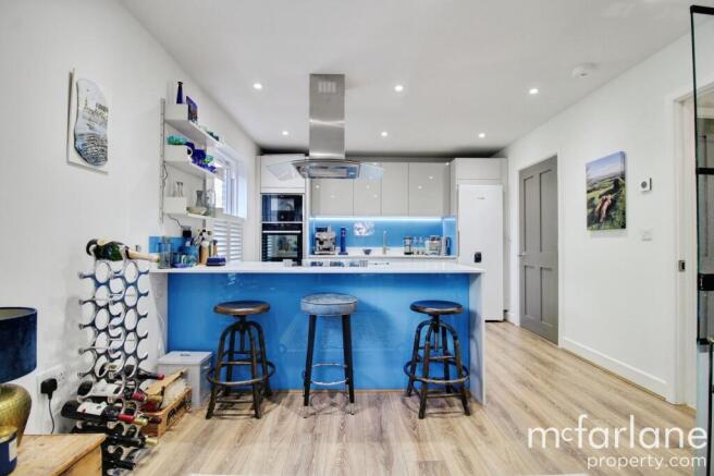 Open Plan Kitchen & Dining