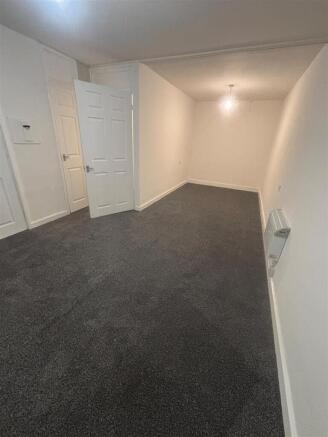 Open Plan Lounge/Bedroom