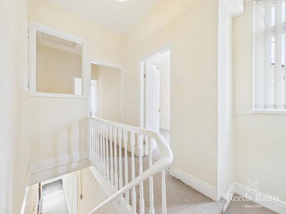 2 bed Terraced to rent Image 10