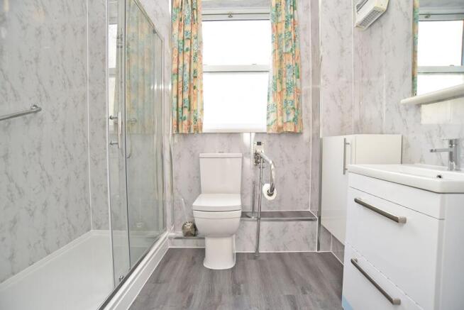 2 bed Apartment for sale Image 7