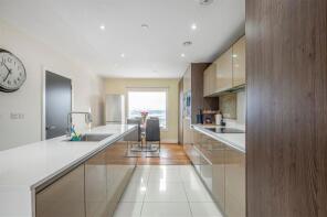 Flat 60, 8 Bayliss Heights, Peartree Way, London SE10 0GX