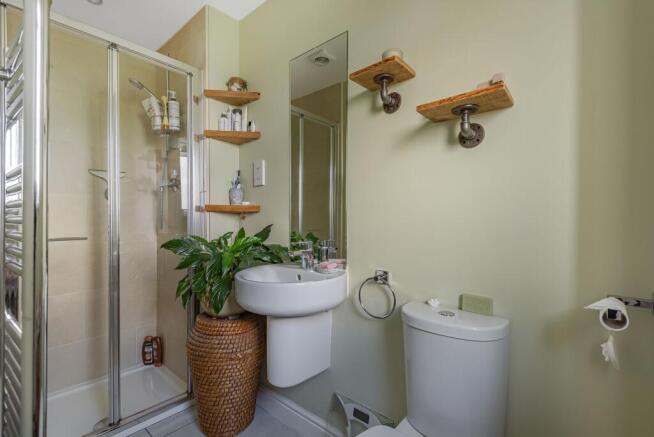 3 bed End of Terrace to rent Image 12