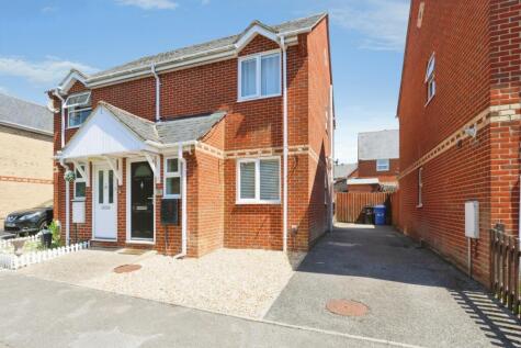 Goliath Road, Poole, Dorset, BH15