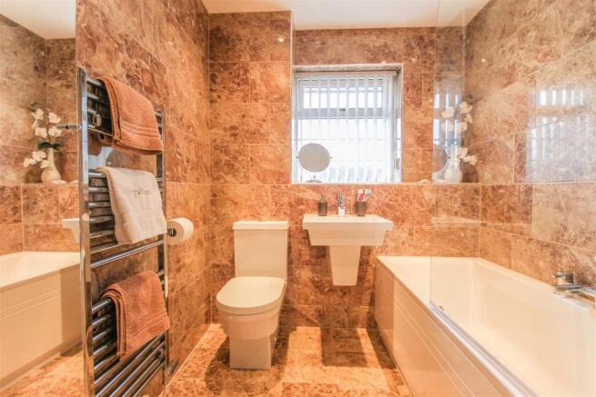 Main Bathroom