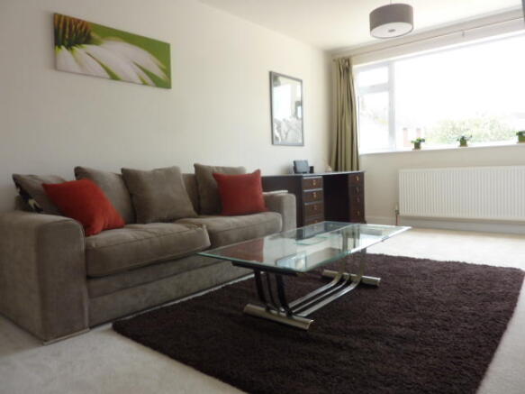 Contemporary Lounge