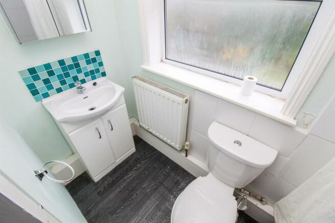 BATHROOM/W.C.