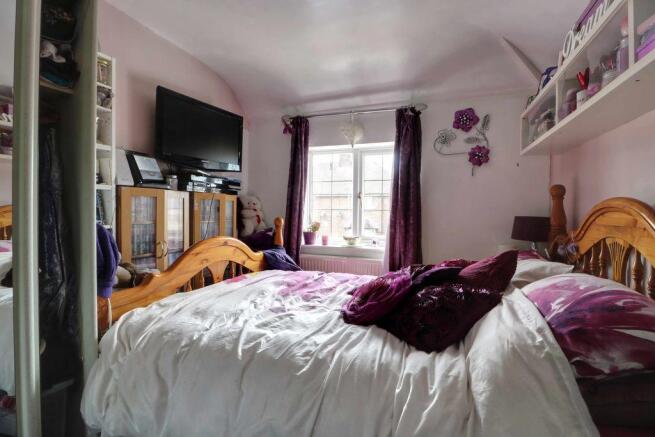 Bedroom 1 (Double)