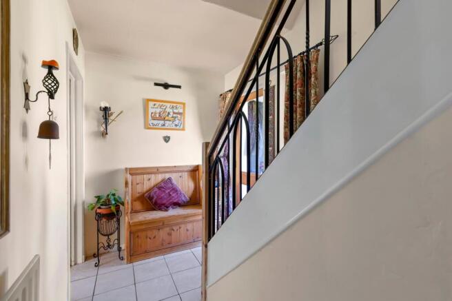 3 bed House for sale Image 12
