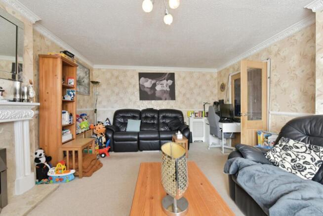 3 bed Detached Bungalow for sale Image 5