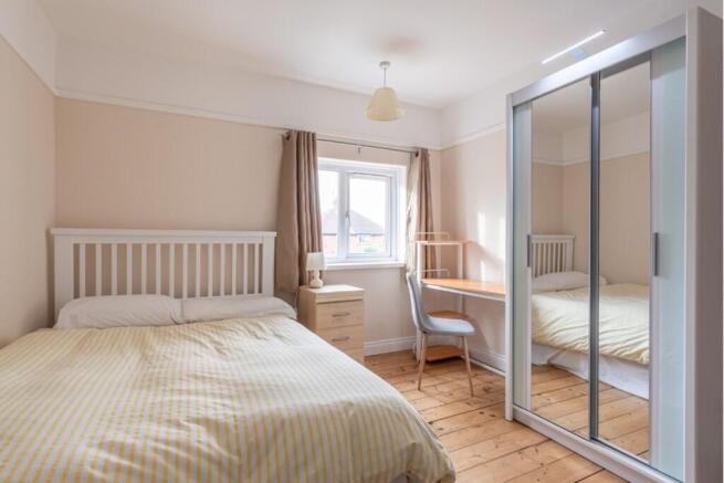 5 bed Terraced to rent Image 4