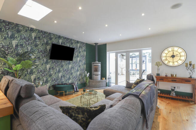 3 bed Detached for sale Image 4