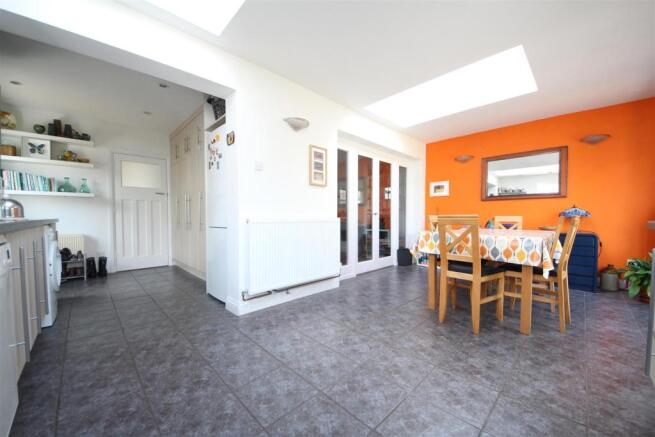 Kitchen/Dining Room