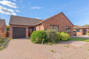 16, Shannon Drive, Great Yarmouth NR30 5UE