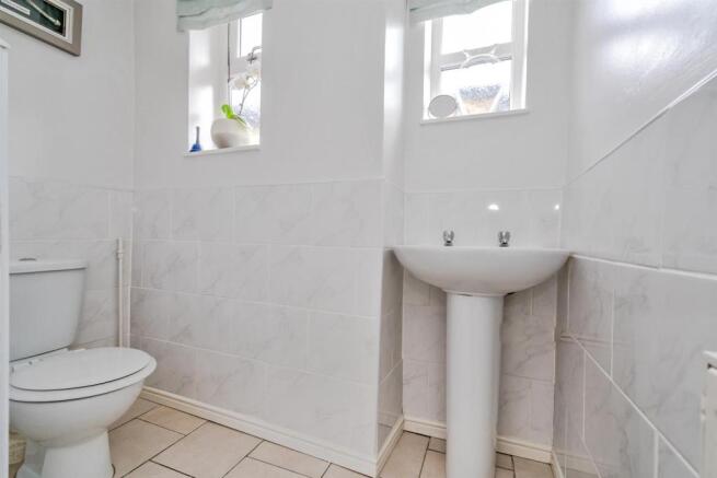 Enderley Drive, WALSALL, WS3 3PD (24 of 34).jpg