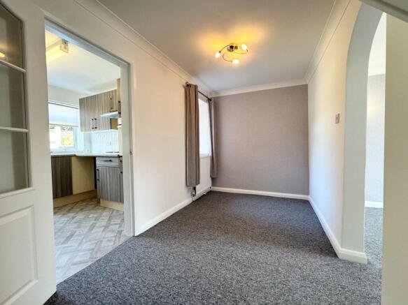 2 bed Terraced for sale Image 5