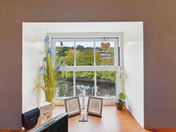 2 bed Apartment for sale Image 5