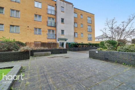 Waxlow Way, NORTHOLT