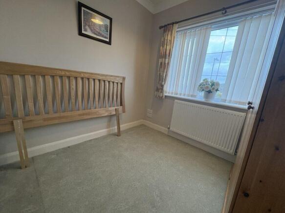 3 bed Semi-Detached for sale Image 9