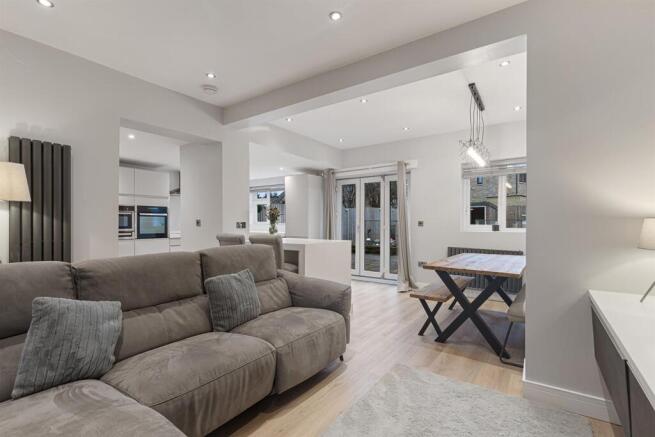 8 Clough Lane, Rastrick, Brighouse 10_297.jpg