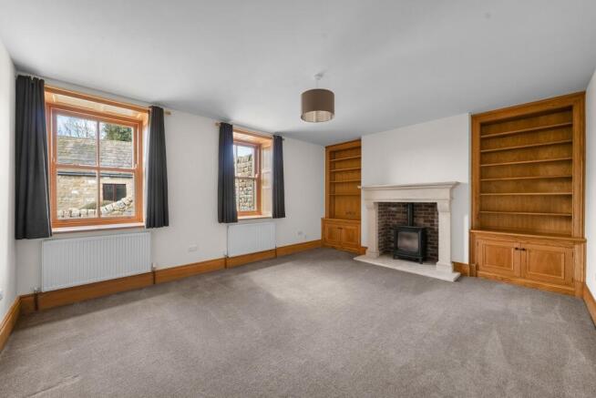 6 bed Detached for sale Image 10
